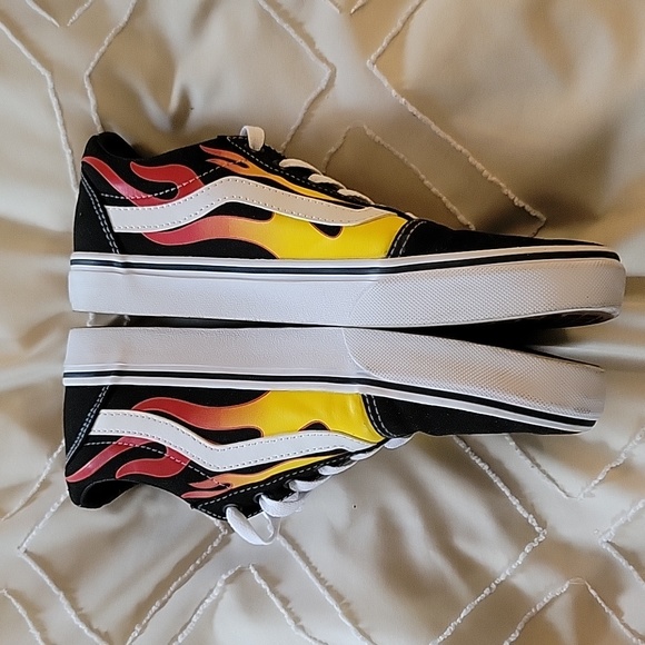 Vans Old Skool Fire - Picture 6 of 8